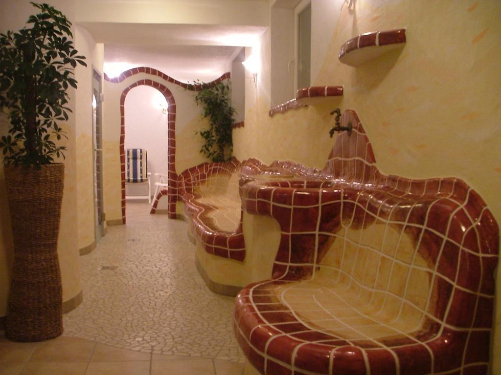 Hotel Gasthof Buchbauer Bad Sankt Leonhard im Lavanttal Esterno foto